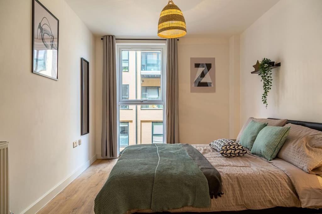 Natural Light City Center Pad Birmingham Bagian luar foto