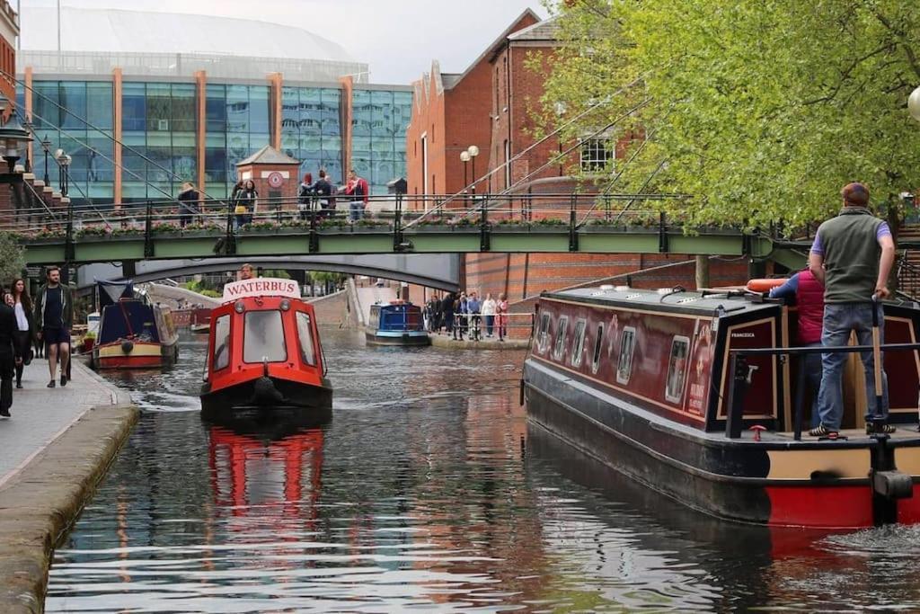 Natural Light City Center Pad Birmingham Bagian luar foto