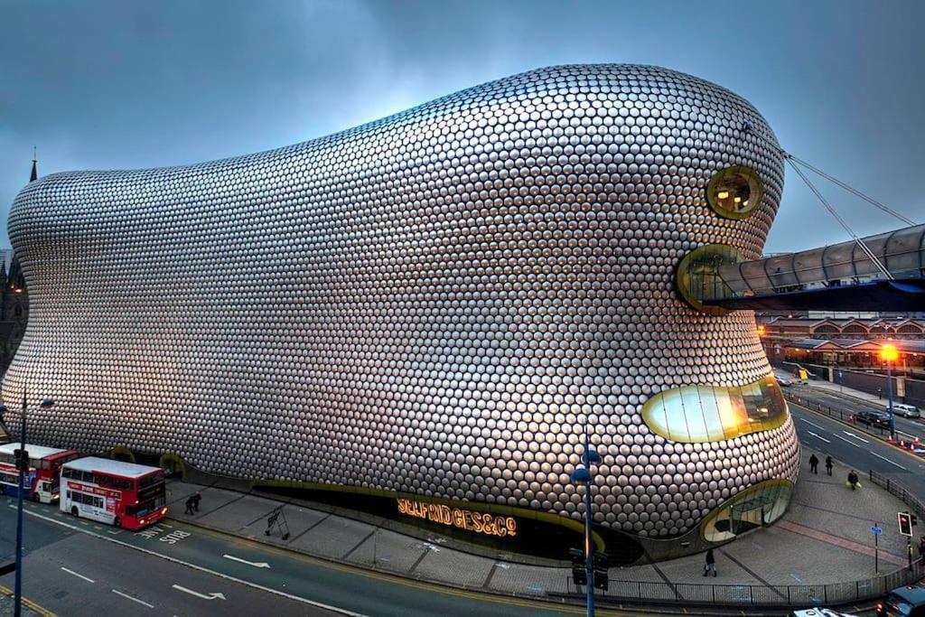 Natural Light City Center Pad Birmingham Bagian luar foto